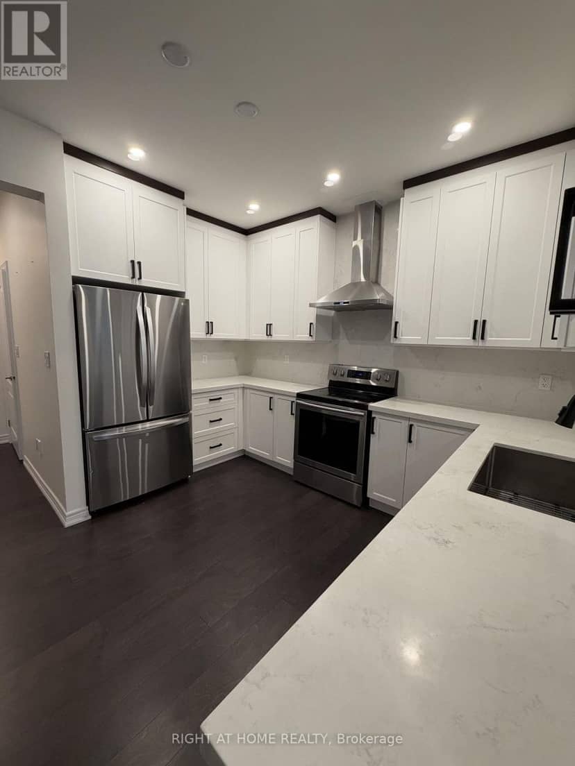 3 Marc Santi Boulevard, Vaughan, photo 3