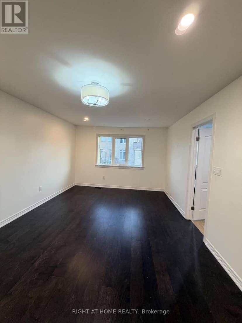 3 Marc Santi Boulevard, Vaughan, photo 8