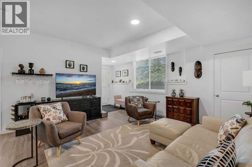 236, 300 Marina Drive, Chestermere, photo 4