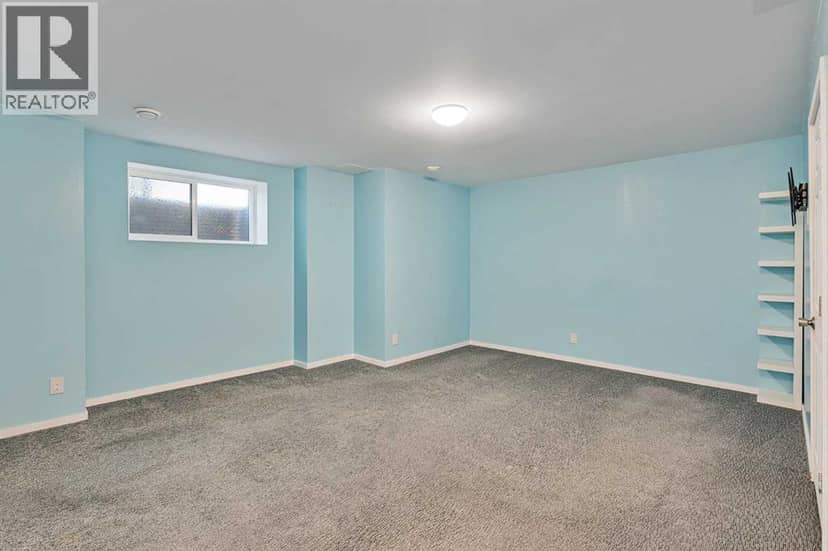 188 Yorkville Avenue SW — photo 35 of 40