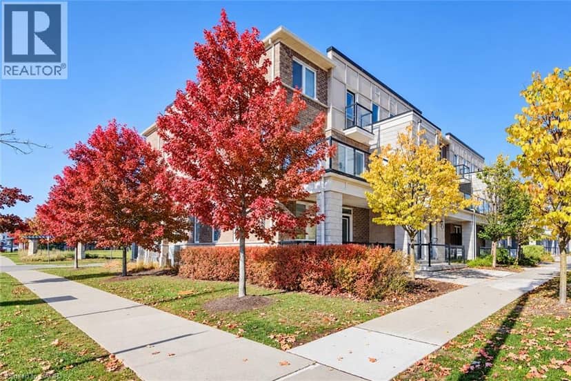 38 DAYLILY Lane, Kitchener, photo 2