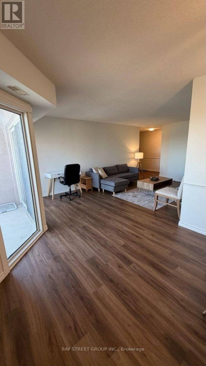 1005 - 858 Commissioners Road E — photo 19 of 24