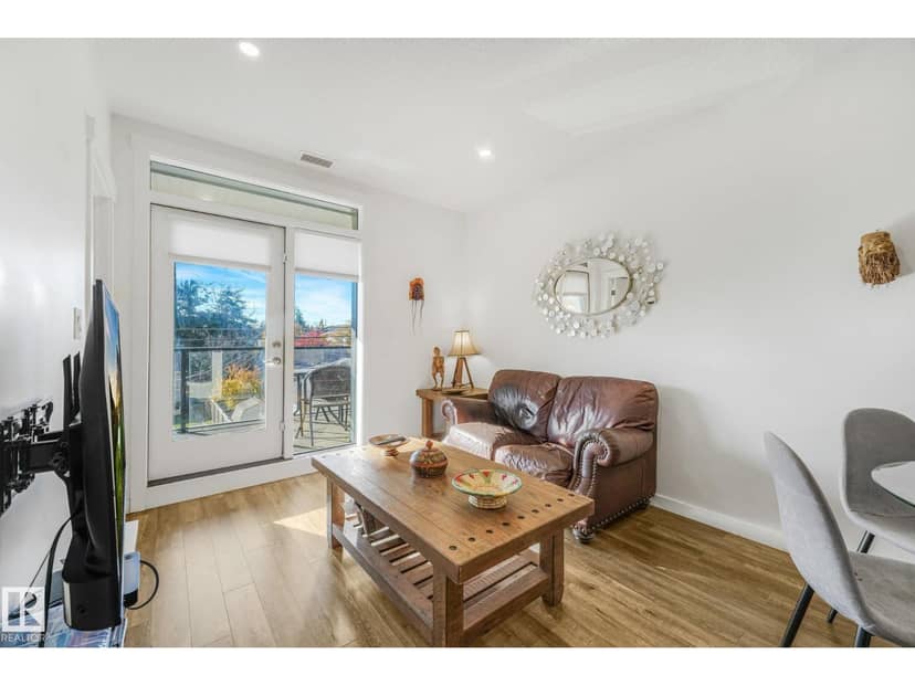 #210 11503 76 AV NW — photo 16 of 40