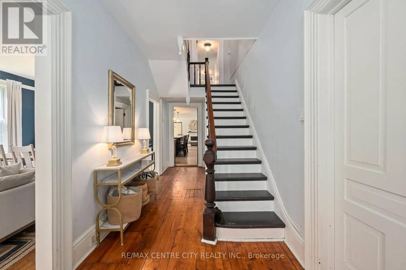 337 George Street — photo 16 of 29
