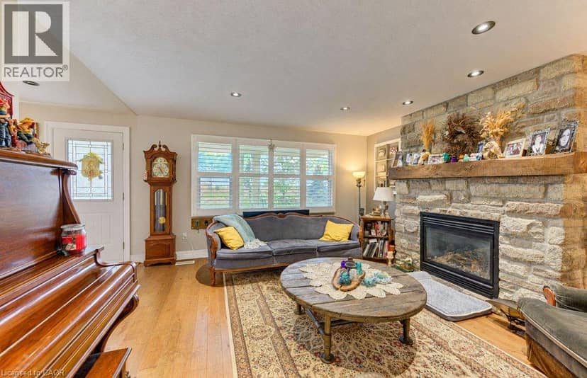 1529 NAFZIGER Road — photo 11 of 40