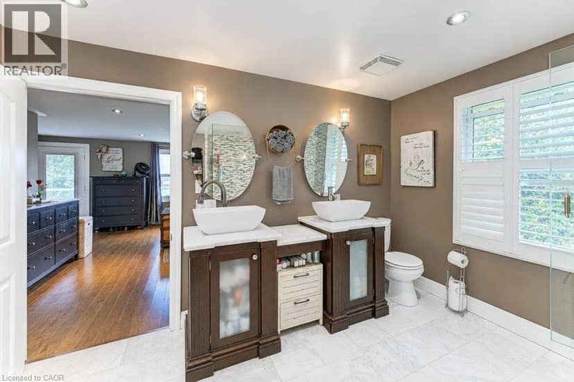 1529 NAFZIGER Road — photo 31 of 40