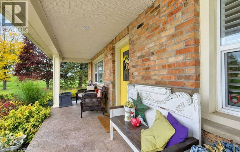 1529 NAFZIGER Road, New Hamburg, photo 5