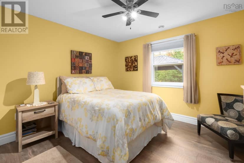 40 Hawkins Drive — photo 34 of 40