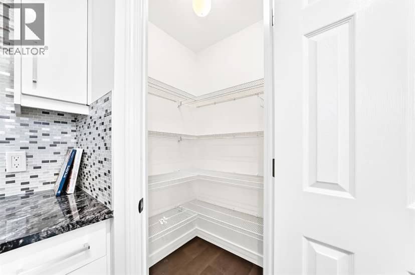262 Coventry Court NE — photo 15 of 40