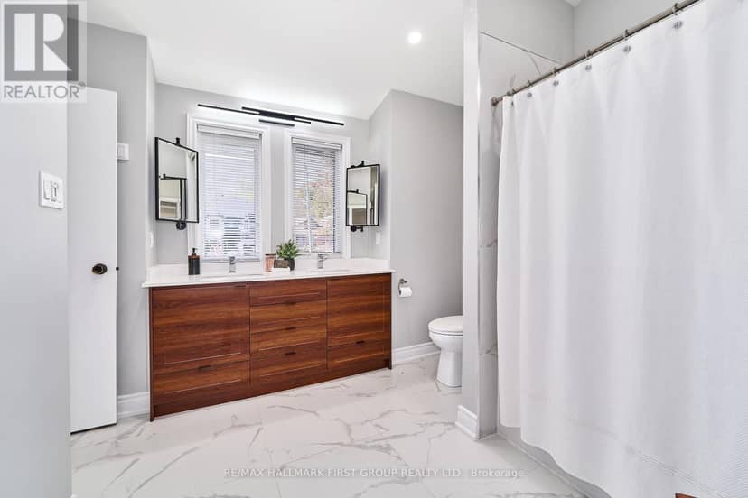 515 Oakwood Drive — photo 21 of 40