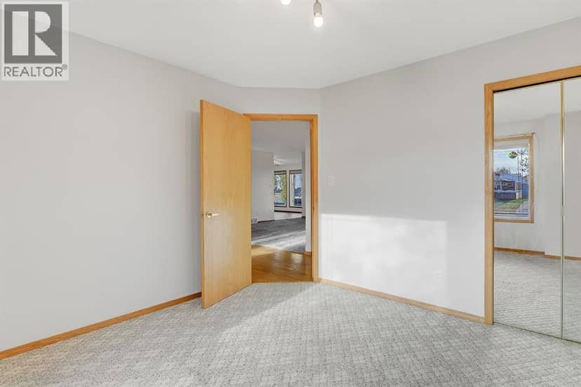 11336 112 Avenue — photo 18 of 40