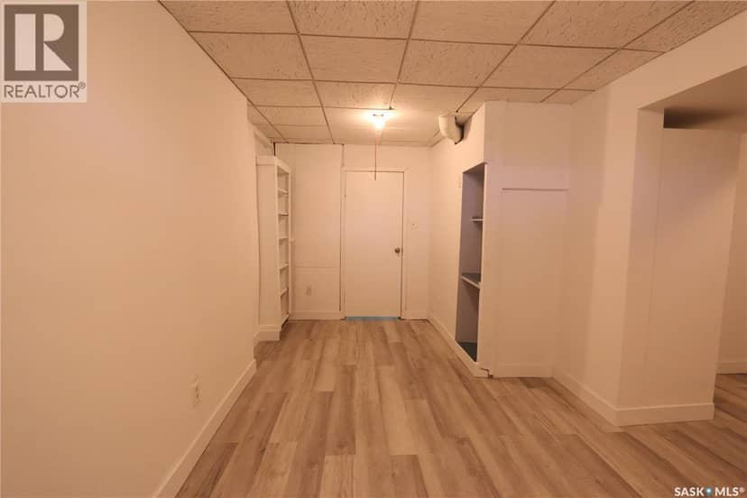 903 Robinson STREET — photo 34 of 40