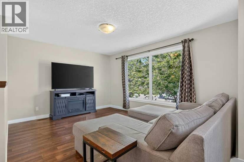 20 McKinley Road SE — photo 9 of 40