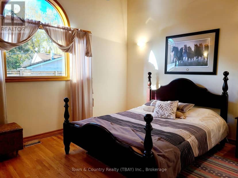 214 Cedar Avenue — photo 15 of 30