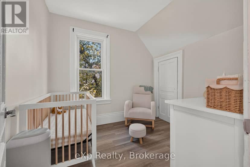 35 Toronto Road — photo 14 of 27
