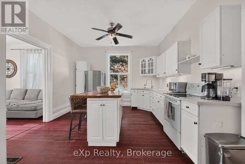 35 Toronto Road, Grey Highlands, photo 8