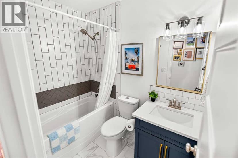 112 Carroll Crescent — photo 30 of 40