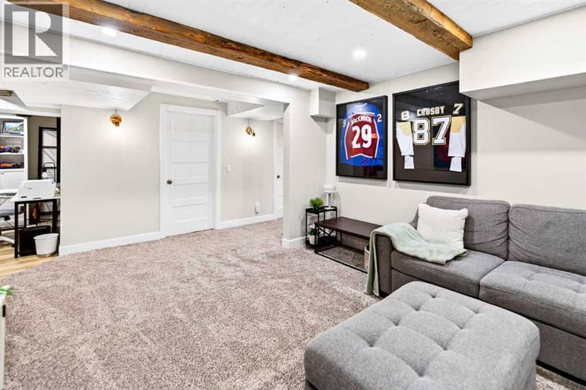 112 Carroll Crescent — photo 35 of 40