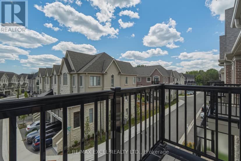 4205 Major Mackenzie Drive E — photo 32 of 40