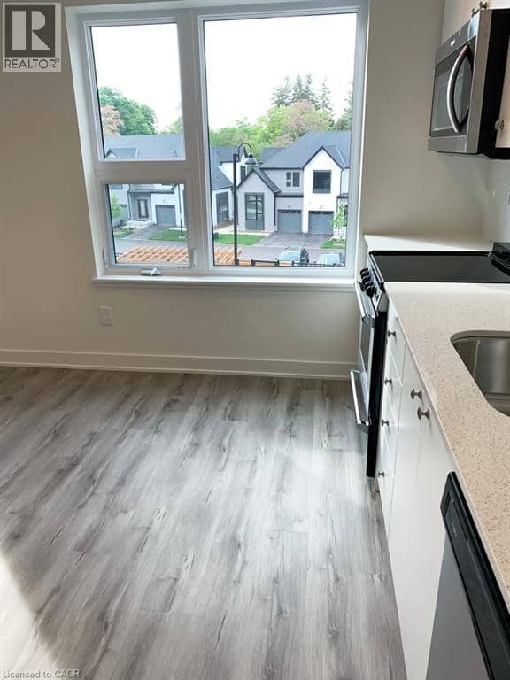 110 FERGUS Avenue Unit# 319, Kitchener, photo 4