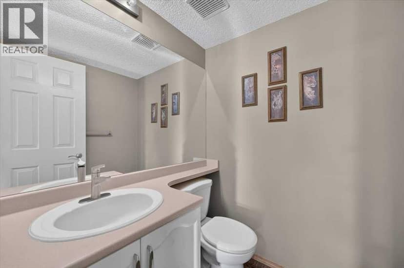 749 Sandringham Place NW — photo 20 of 40