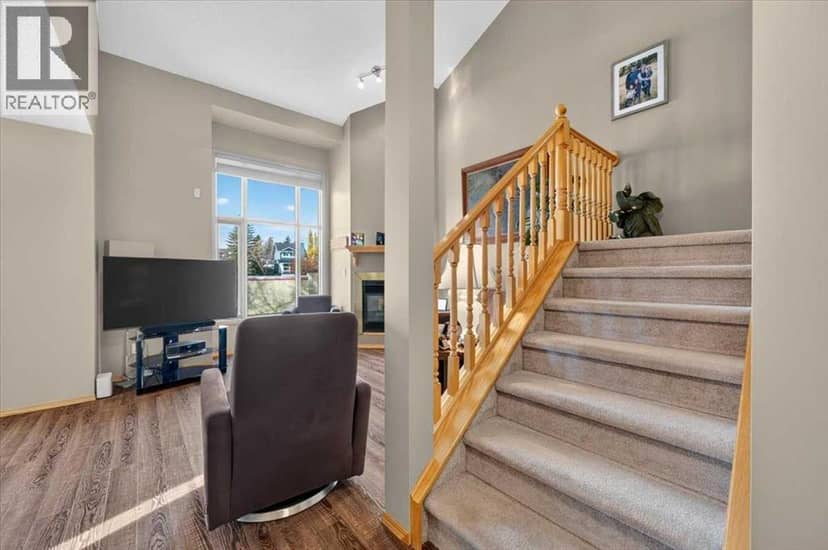 749 Sandringham Place NW — photo 21 of 40
