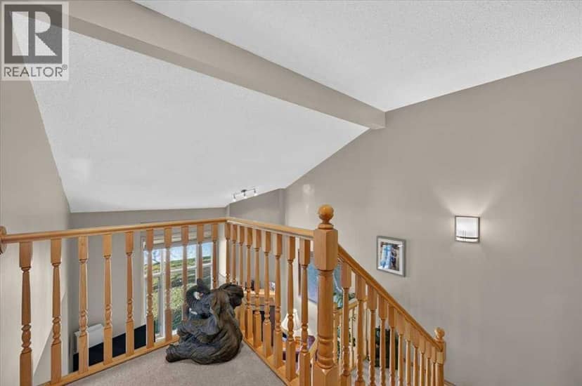 749 Sandringham Place NW — photo 22 of 40