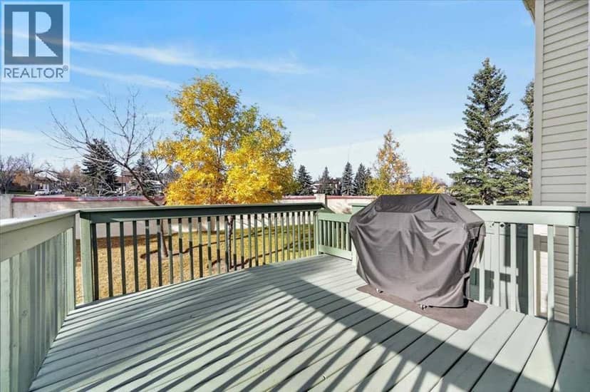 749 Sandringham Place NW — photo 35 of 40