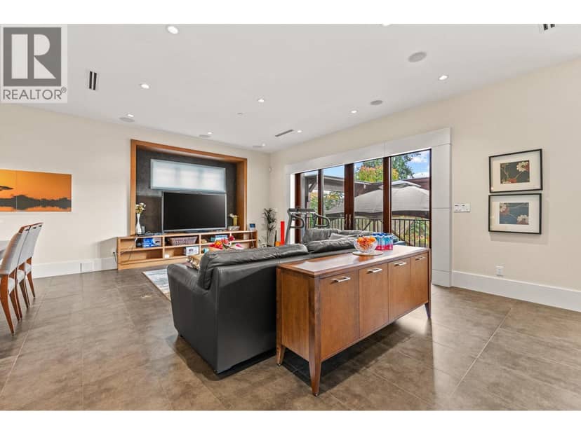 1420 W 54th Avenue — photo 11 of 40