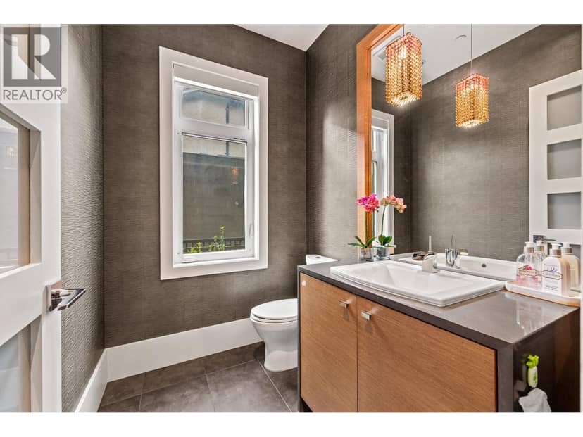 1420 W 54th Avenue — photo 18 of 40
