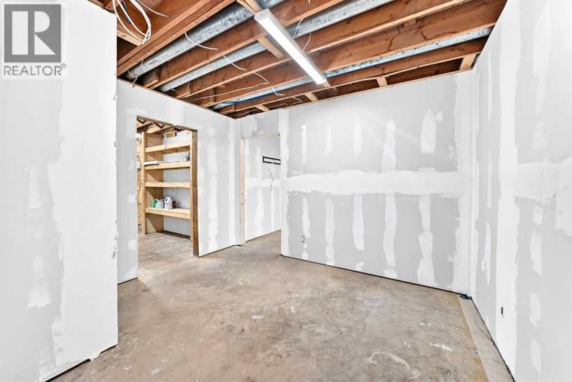173 Cornwallis Drive NW — photo 35 of 40