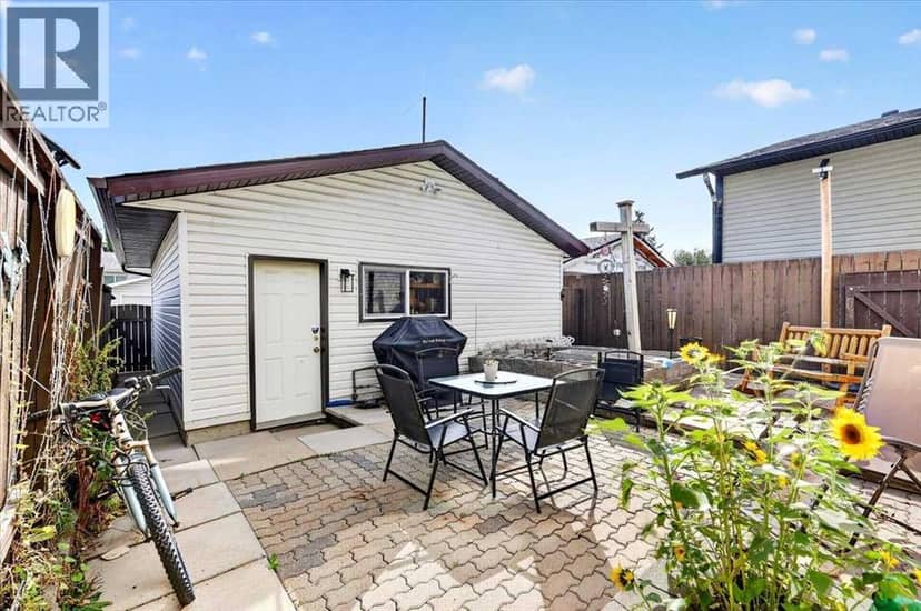 41 Templeson Crescent NE — photo 39 of 40