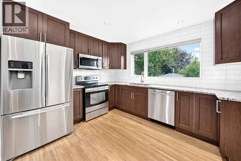 173 Cornwallis Drive NW, Calgary, photo 4