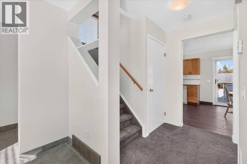 85 River Rock Circle SE, Calgary, photo 8