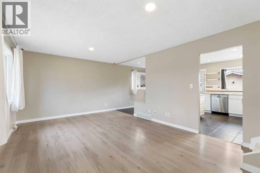 103 Franklin Drive SE — photo 14 of 40