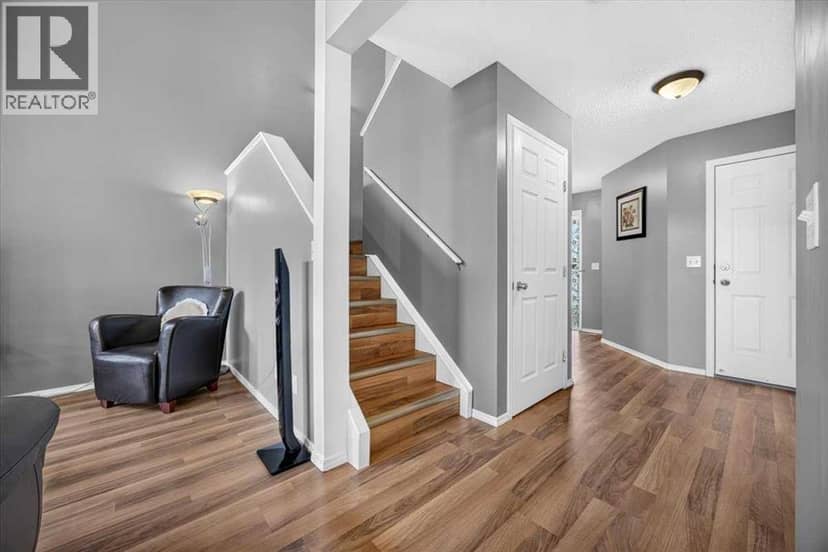 113 Canoe Square SW — photo 17 of 38