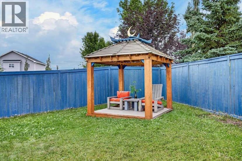 113 Canoe Square SW — photo 37 of 38