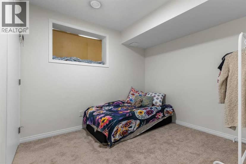 124 South Point Court SW — photo 33 of 40
