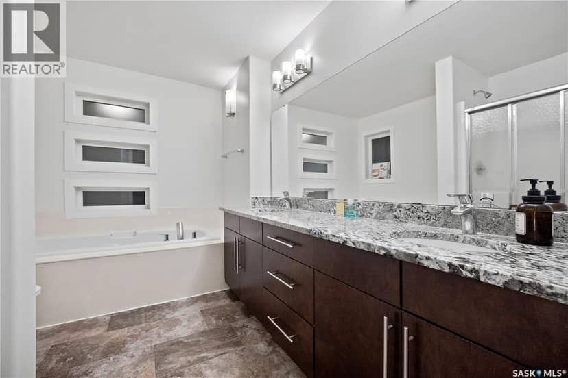 4221 Green Olive WAY E — photo 14 of 33