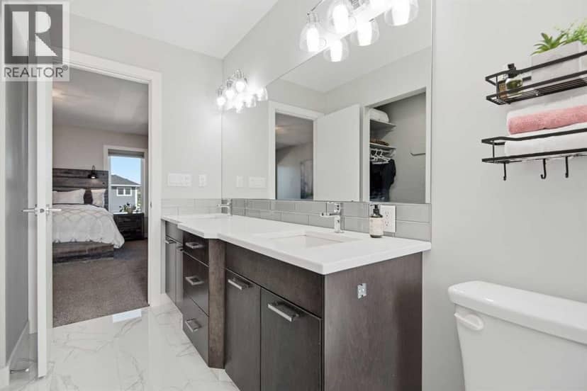 61 Lindman Avenue — photo 21 of 40