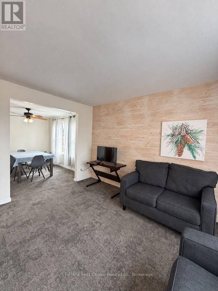 104 Park Street — photo 11 of 36