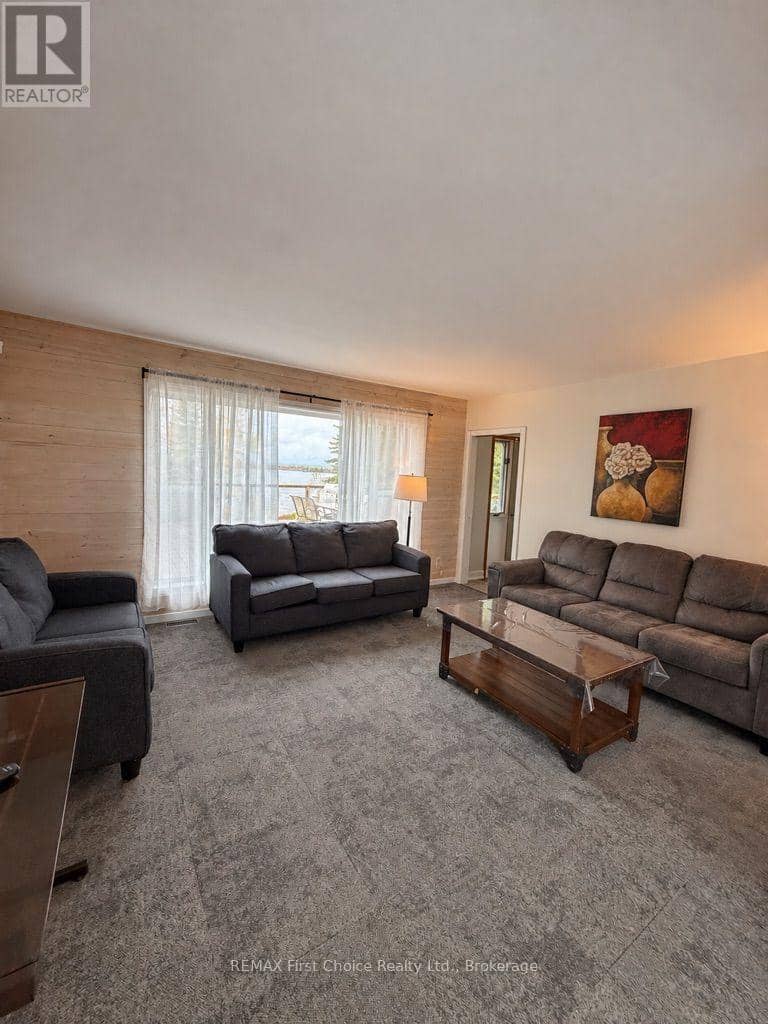 104 Park Street — photo 10 of 36