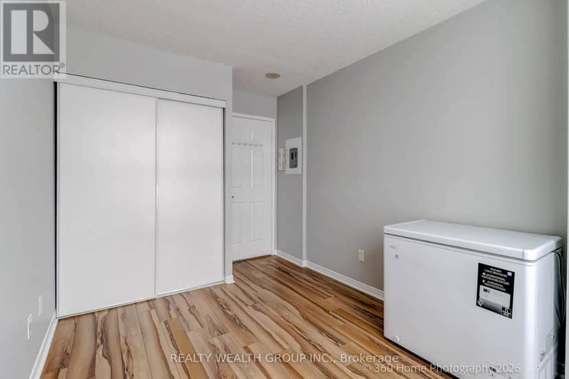 111 - 4900 Glen Erin Drive — photo 24 of 25