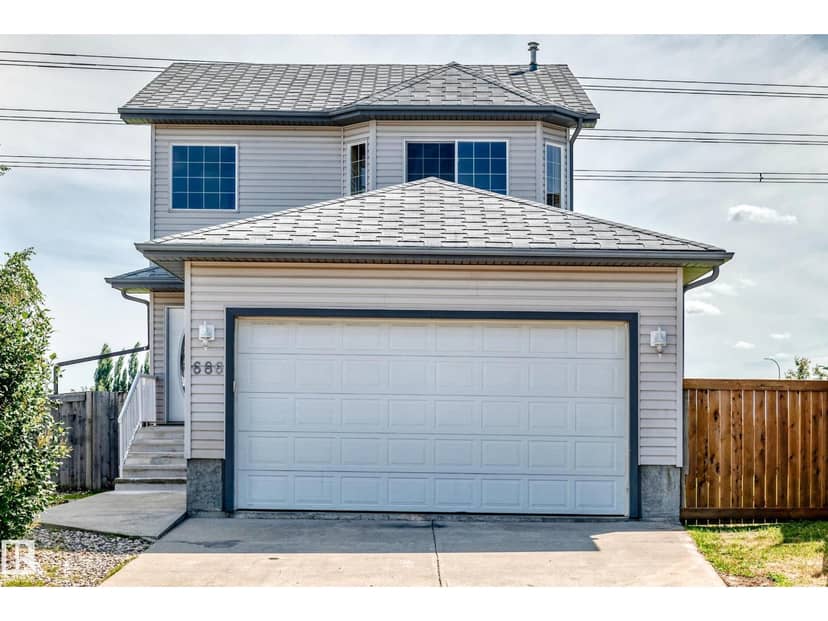 686 Kananaskis Dr, Devon, photo 3