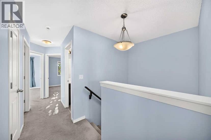 256 Autumn Green SE — photo 23 of 40
