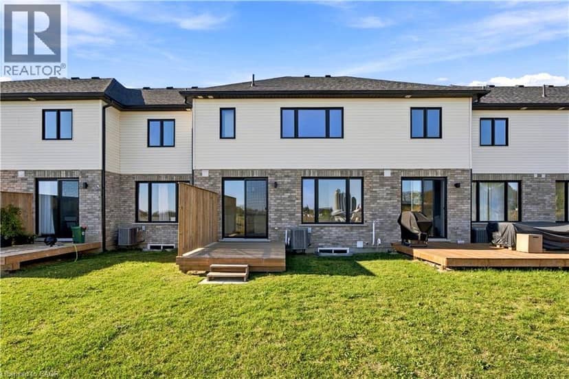 36 ANNE Street W, Harriston, photo 3