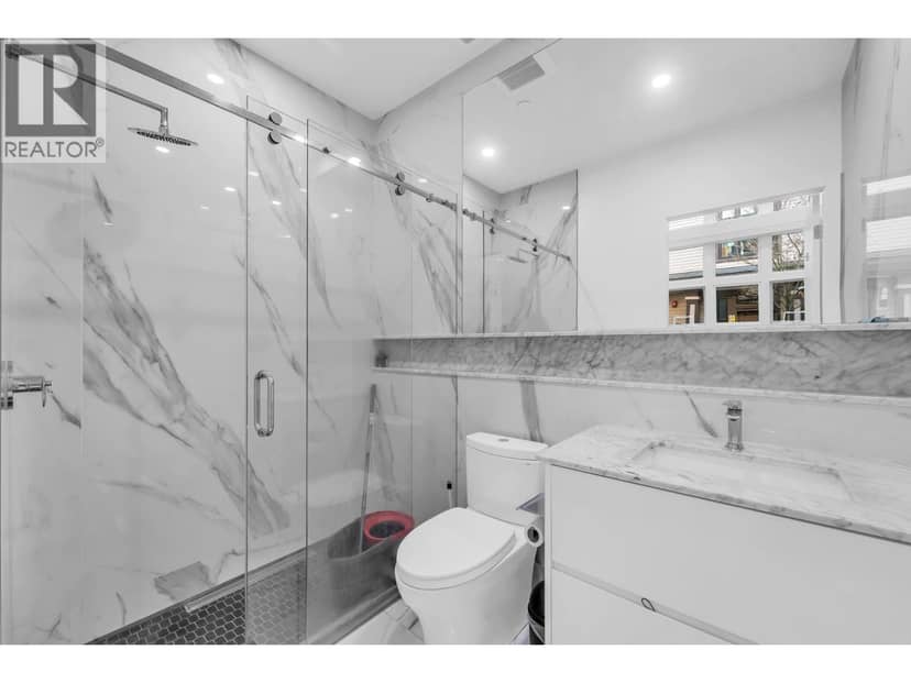 2793 Alamein Avenue — photo 31 of 40
