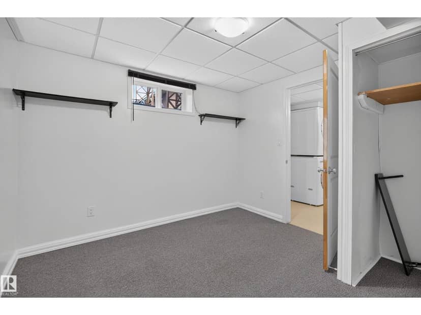 9108 132A AV NW — photo 18 of 35