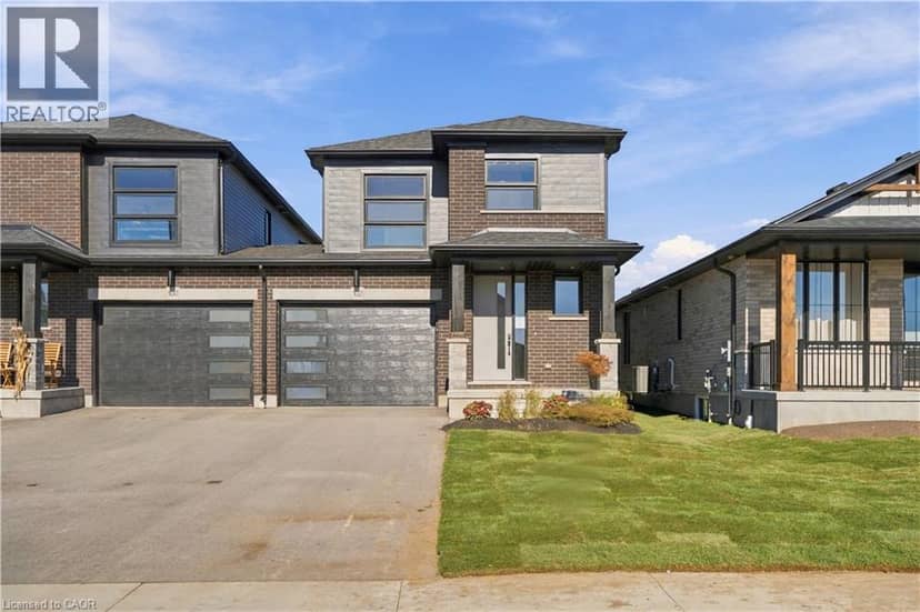 102 THACKERAY Way — photo 2 of 40