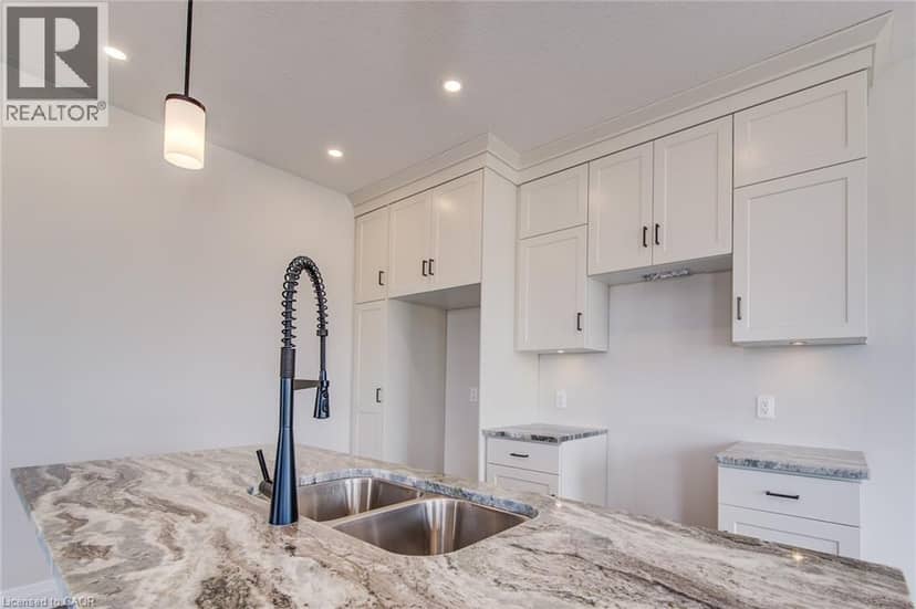 102 THACKERAY Way — photo 24 of 40